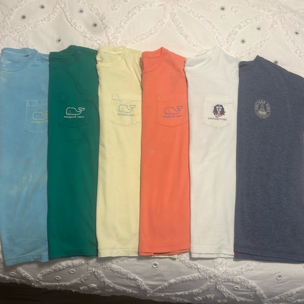 Lot of 6 short sleeve vineyard vines tshirts